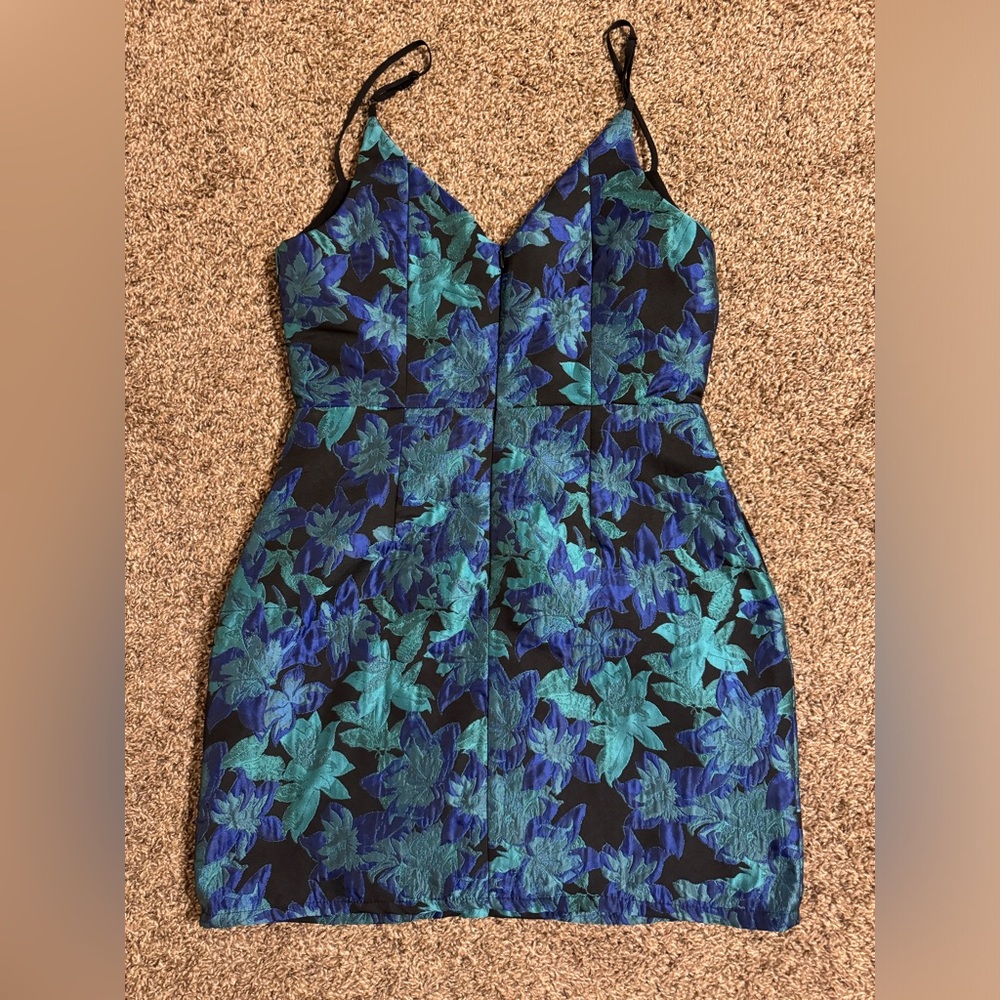 NWT Lulu’s Ready for Festivities Blue Multi Floral Jacquard Mini Dress Size Med - Picture 8 of 13